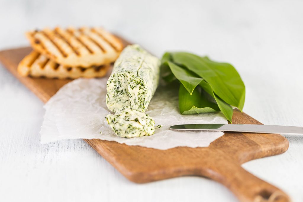 Bärlauchbutter Baerlauchbutter Baerlauch casual cooking österreichischer food blog